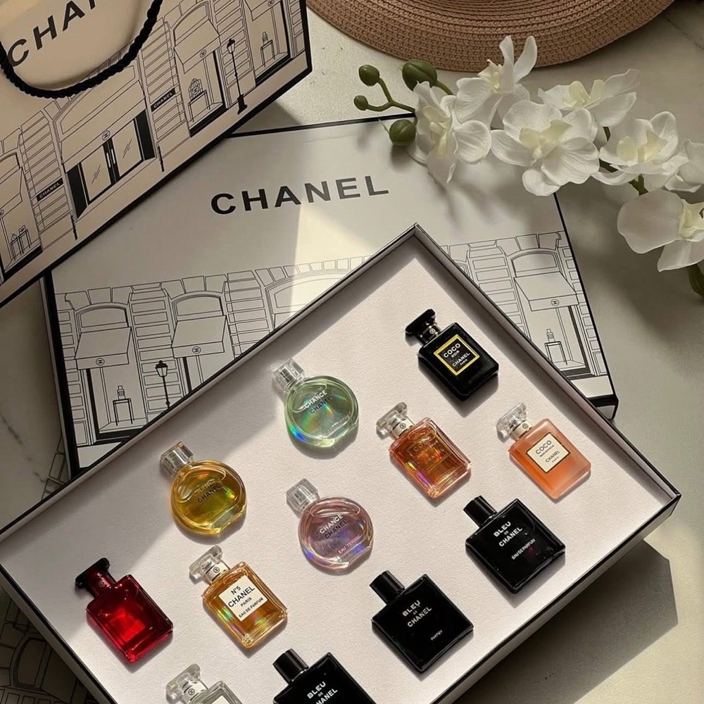 Chanel Assorted Mini Fragrance Collection